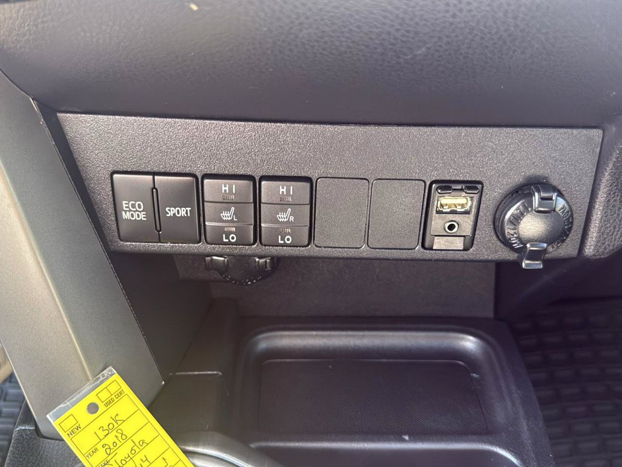 Used 2018 Toyota RAV4 Platinum FWD image 24