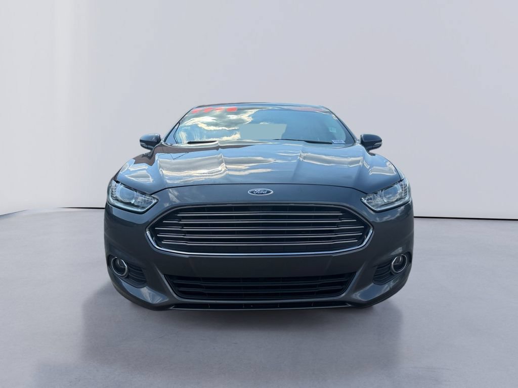 Used 2015 Ford Fusion SE w/ Equipment Group 202A FWD image 8