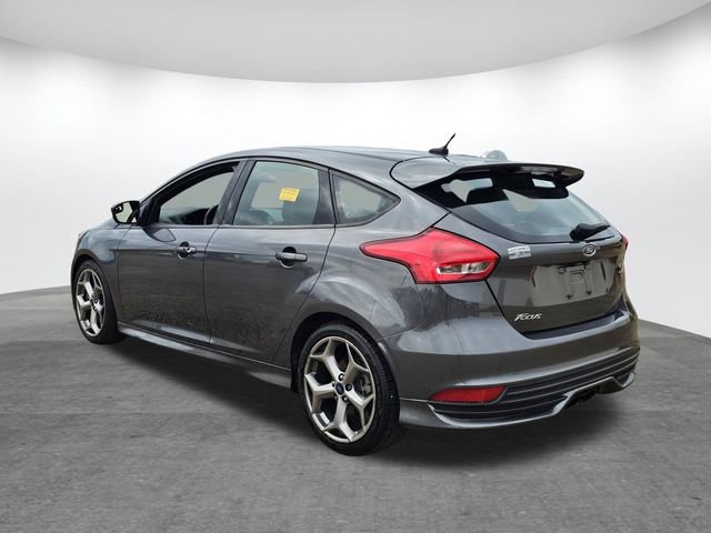 Certified 2018 Ford Focus ST w/ Equipment Group 401A image 5