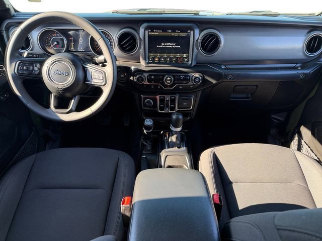 Used 2023 Jeep Gladiator Willys image 12
