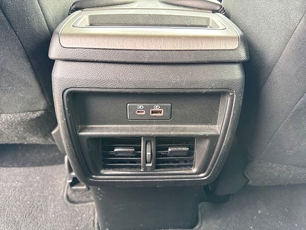 Used 2019 Nissan Murano SV AWD/4WD image 17