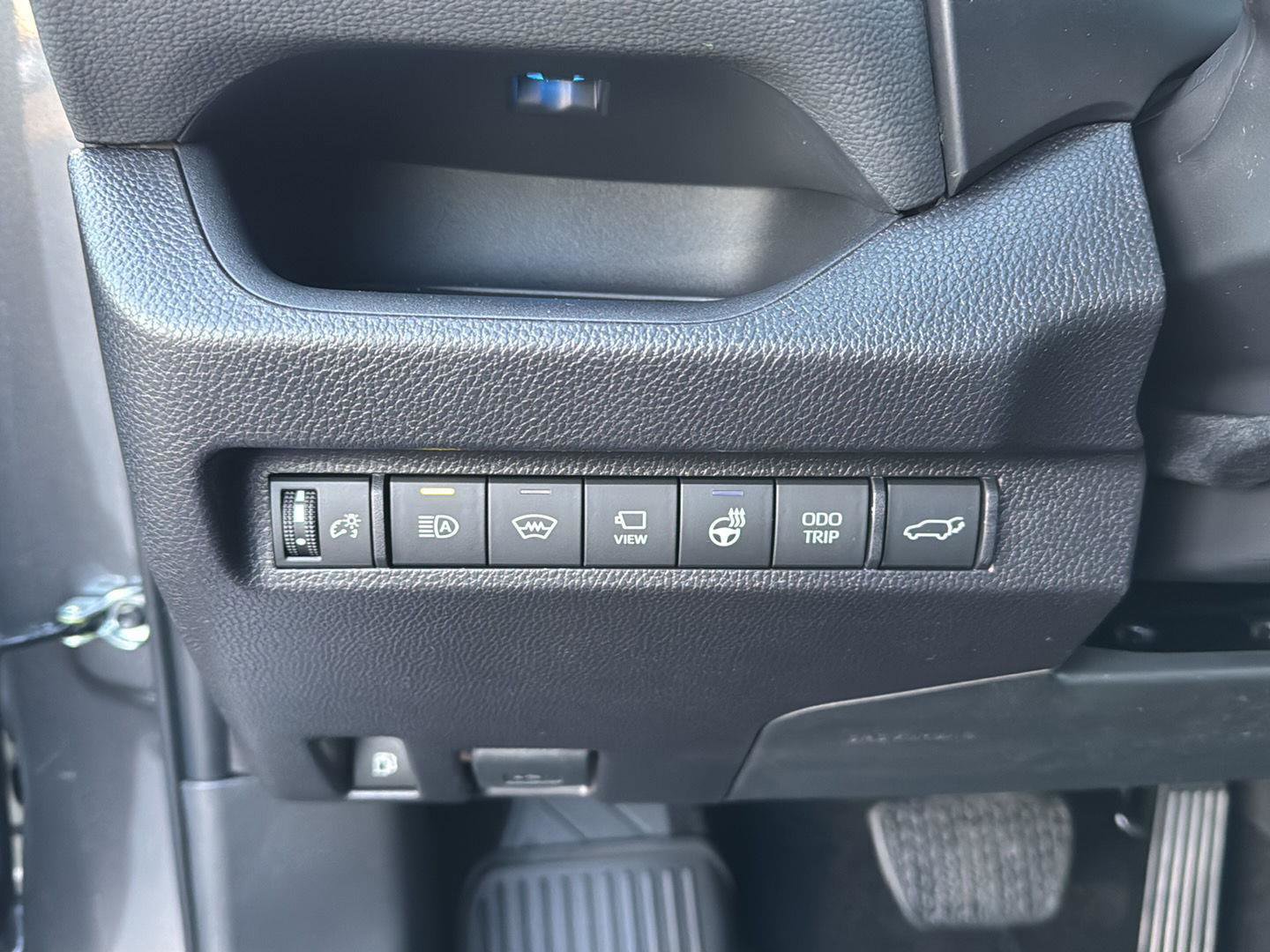 New 2025 Toyota RAV4 XSE image 21