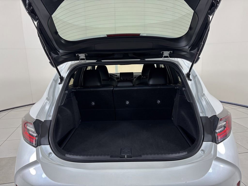 Used 2022 Toyota Corolla XSE FWD image 27