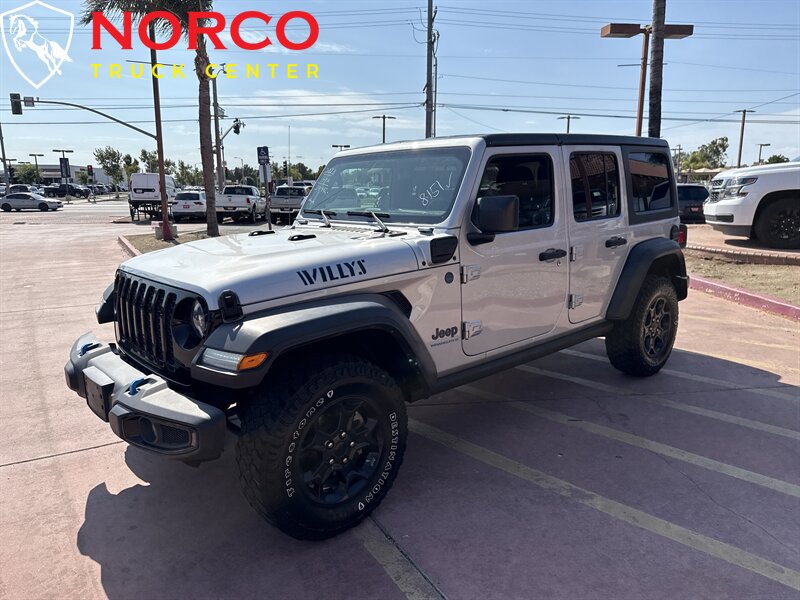 Used 2023 Jeep Wrangler Unlimited w/ Cold Weather Group AWD/4WD image 3
