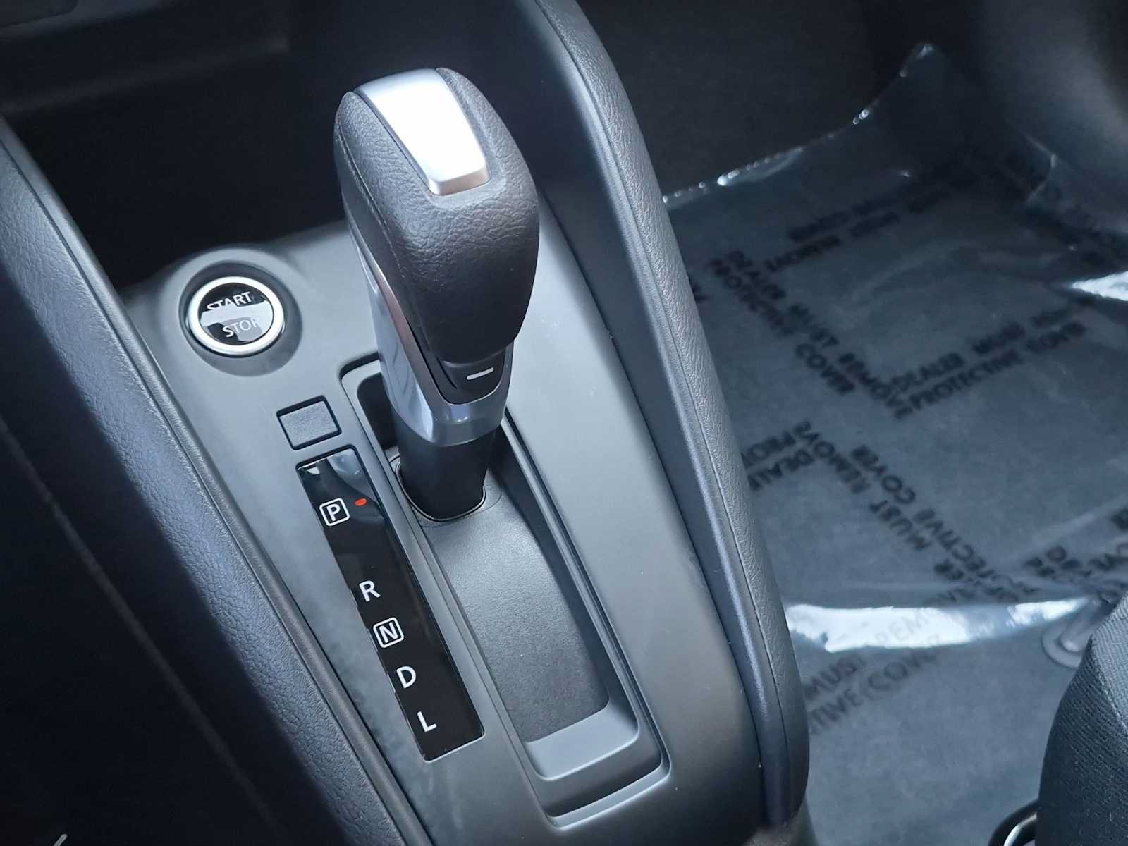 Used 2025 Nissan Kicks Play S FWD image 29