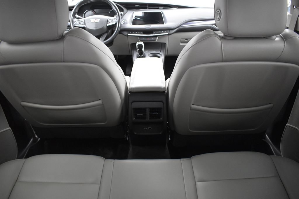Used 2021 Cadillac XT4 Luxury w/ Driver Awareness Package FWD image 25