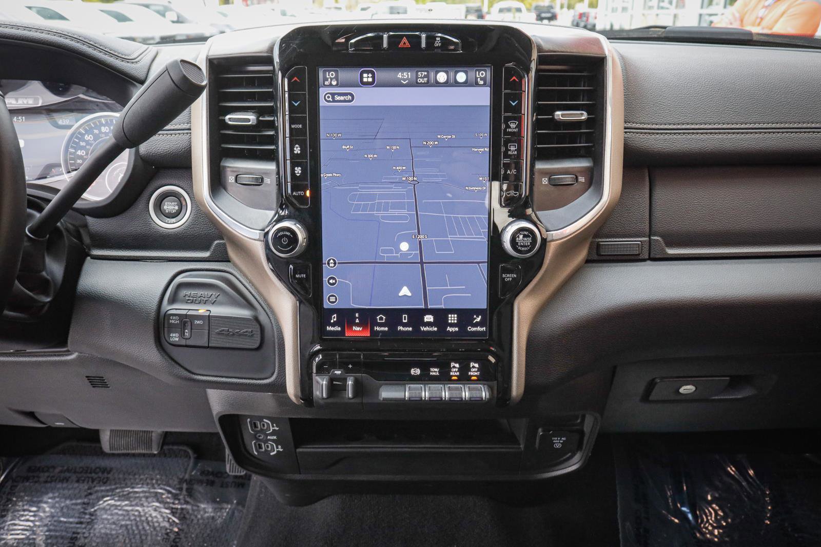 Used 2024 RAM 2500 Laramie image 18