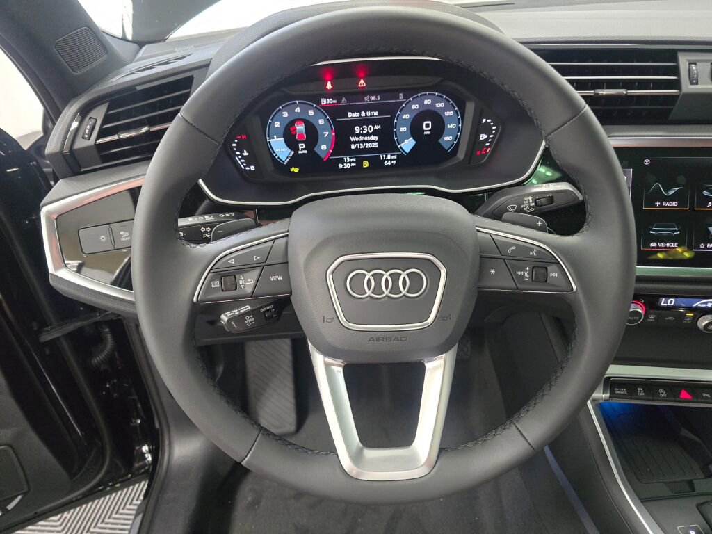 New 2025 Audi Q3 2.0T Premium Plus image 14