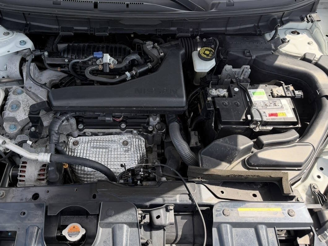 Used 2018 Nissan Rogue SV FWD image 8