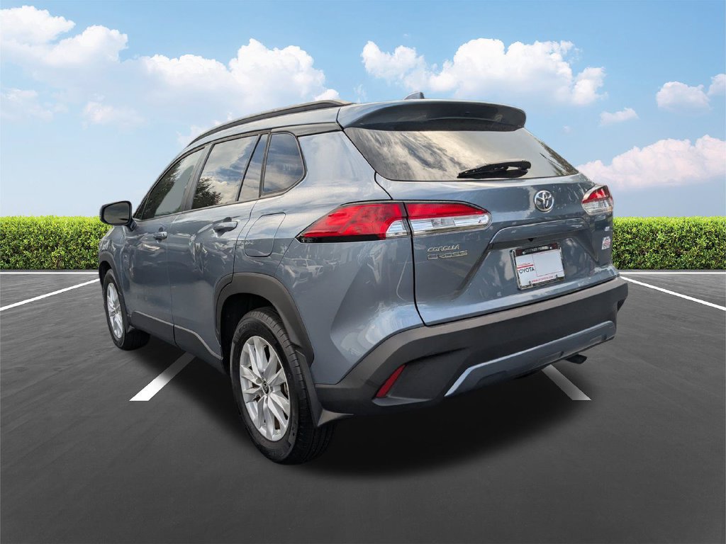 Used 2024 Toyota Corolla Cross LE AWD/4WD image 21