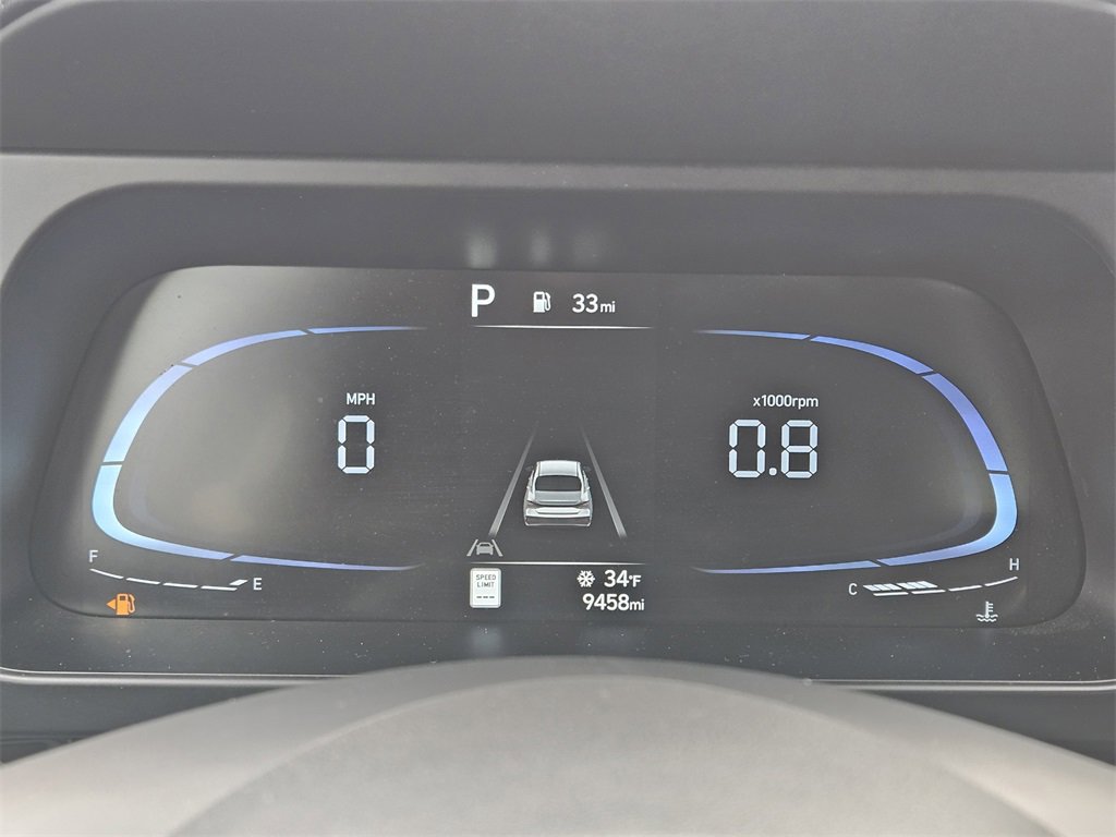 Certified 2025 Hyundai Elantra Sport image 11