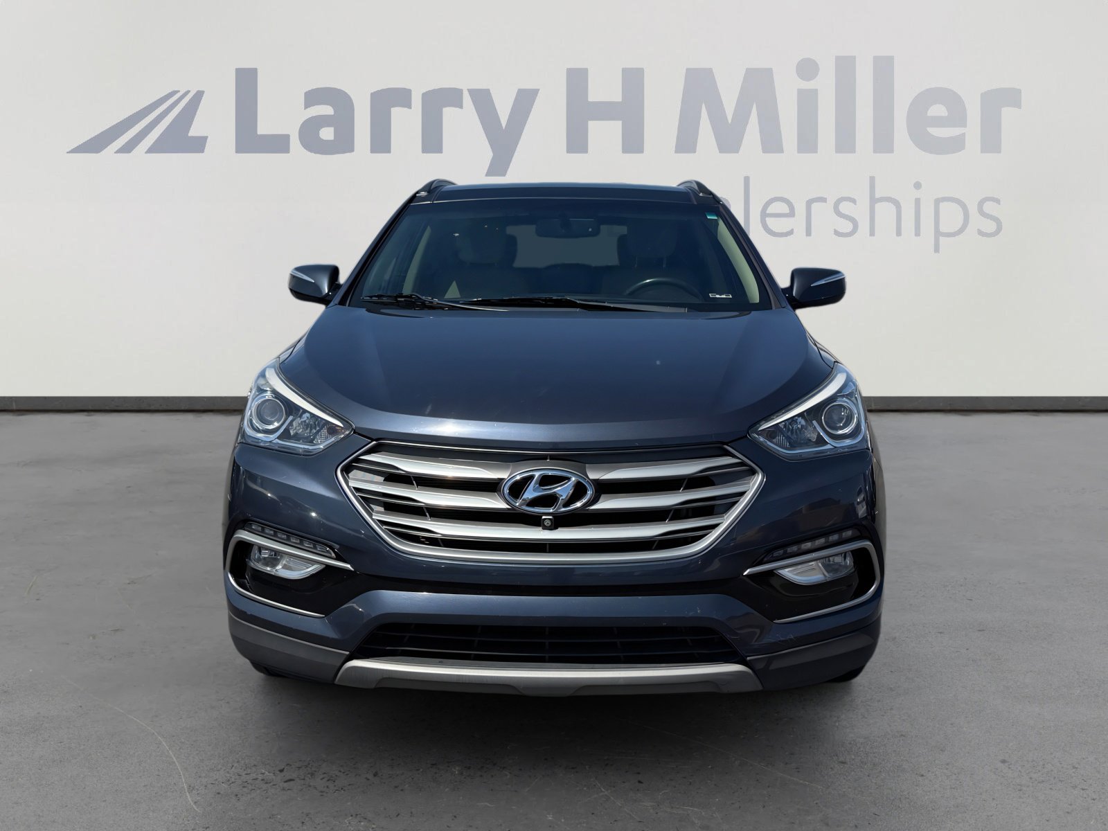 Used 2017 Hyundai Santa Fe Sport w/ 2.4L Tech Package 04 image 8