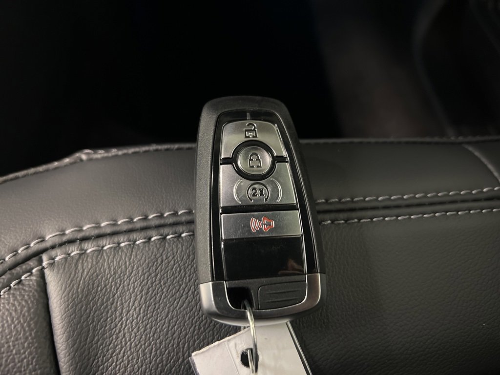 New 2025 Ford Bronco Outer Banks image 38