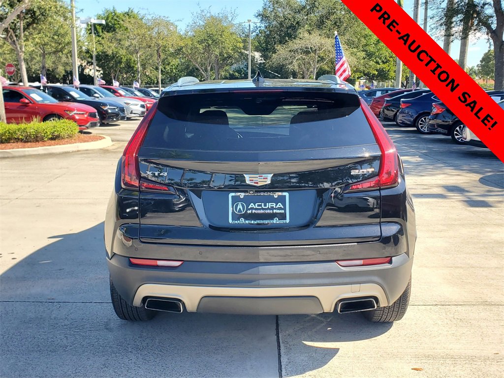 Used 2019 Cadillac XT4 Premium Luxury w/ Cold Weather Package image 6