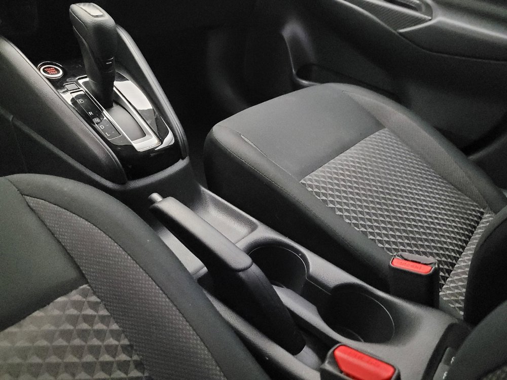 Used 2020 Nissan Versa S image 26