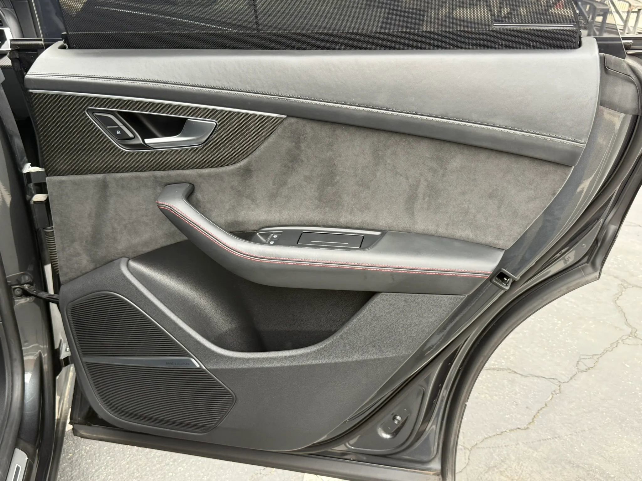 Used 2020 Audi RS Q8 w/ Carbon Optic Package image 29