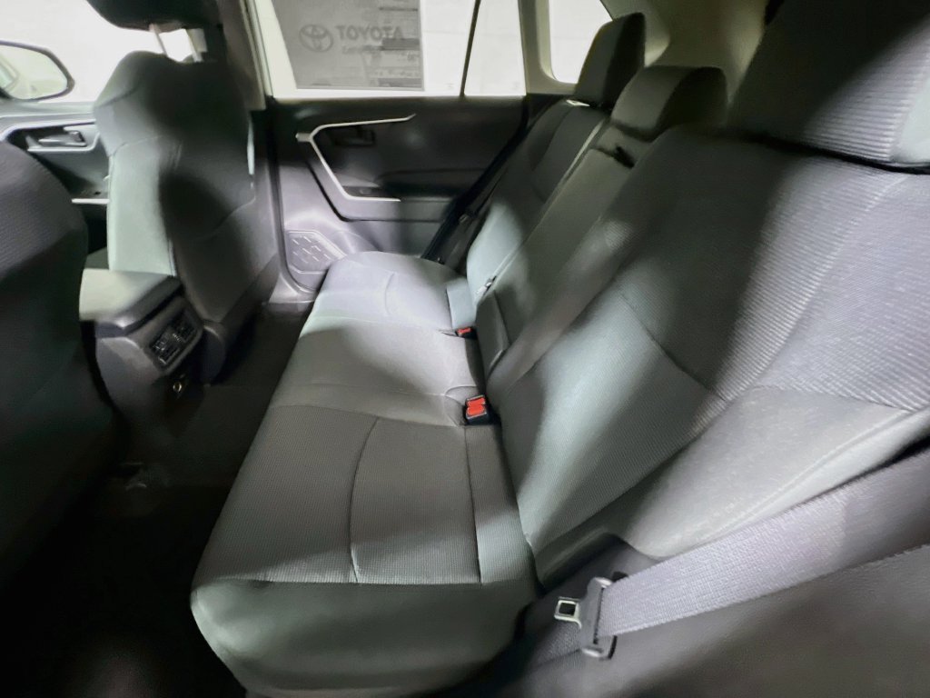 Certified 2025 Toyota RAV4 LE AWD/4WD image 21