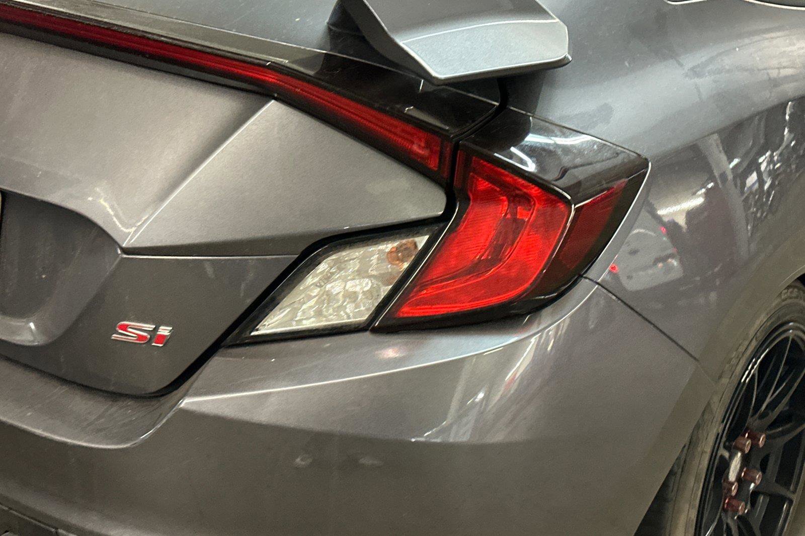 Used 2018 Honda Civic Si image 5