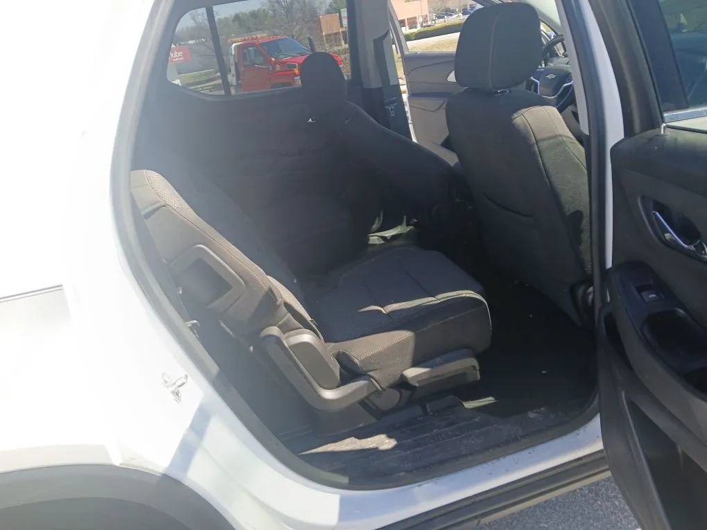 Used 2018 Chevrolet Traverse LT AWD/4WD image 23