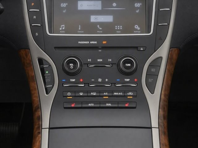 Used 2016 Lincoln MKX Select FWD image 10