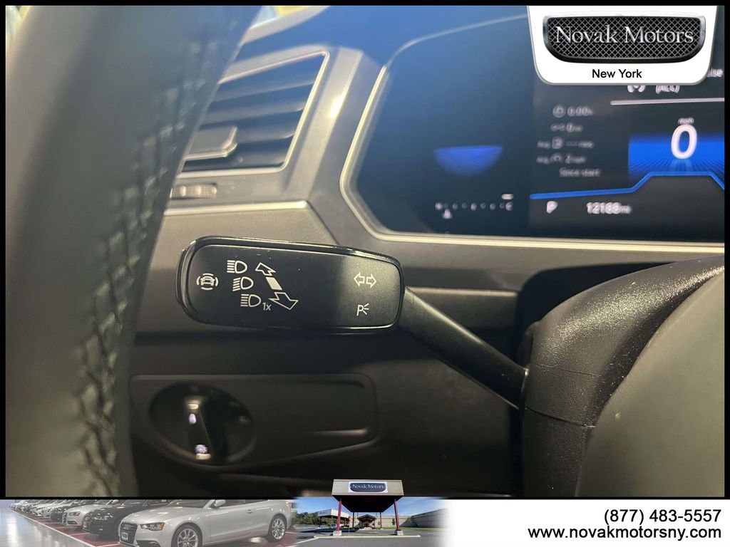 Used 2023 Volkswagen Tiguan SE R-Line image 23