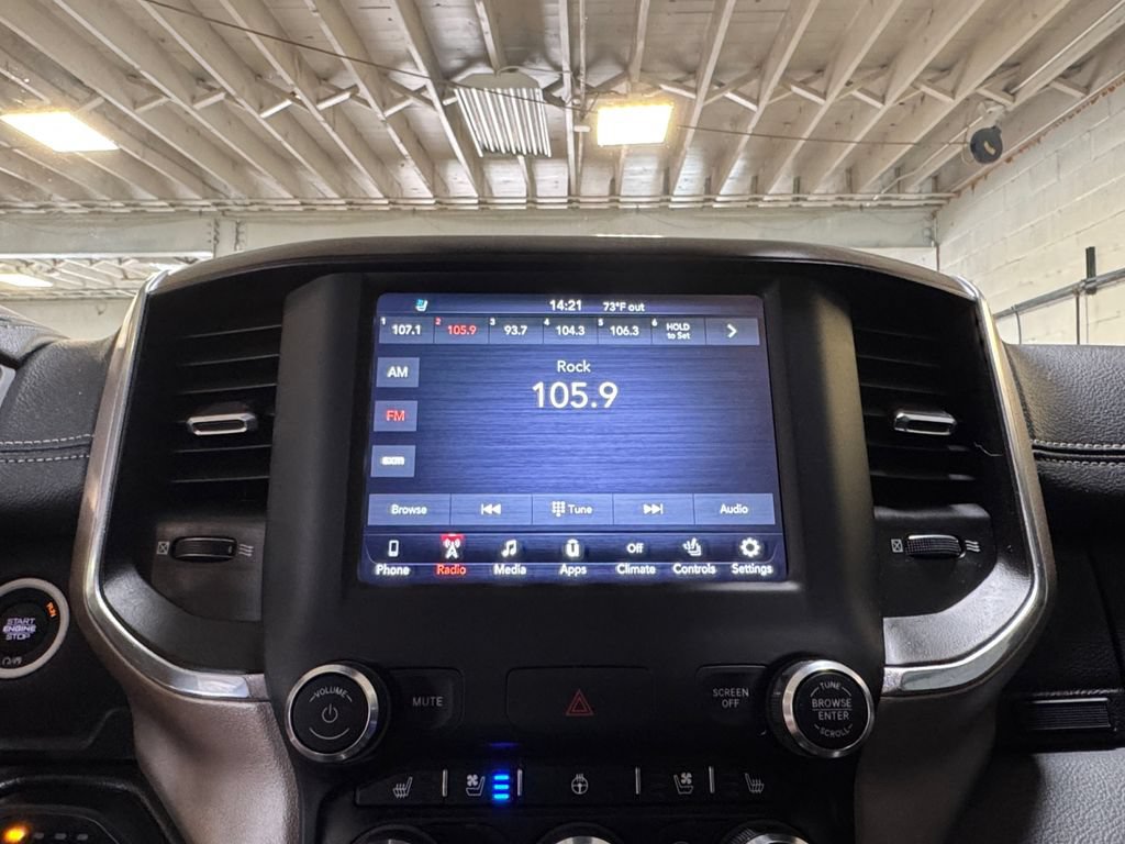 Used 2021 RAM 1500 Laramie AWD/4WD image 17