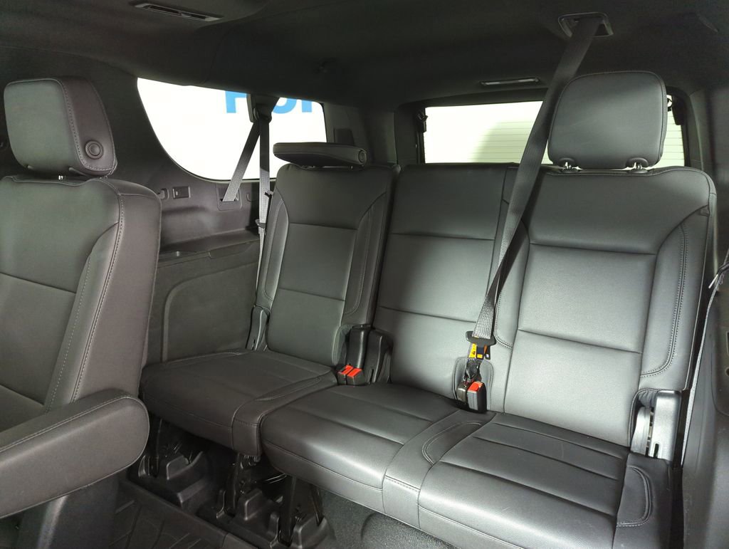 Used 2023 Chevrolet Suburban Z71 w/ Z71 Off-Road Package image 32