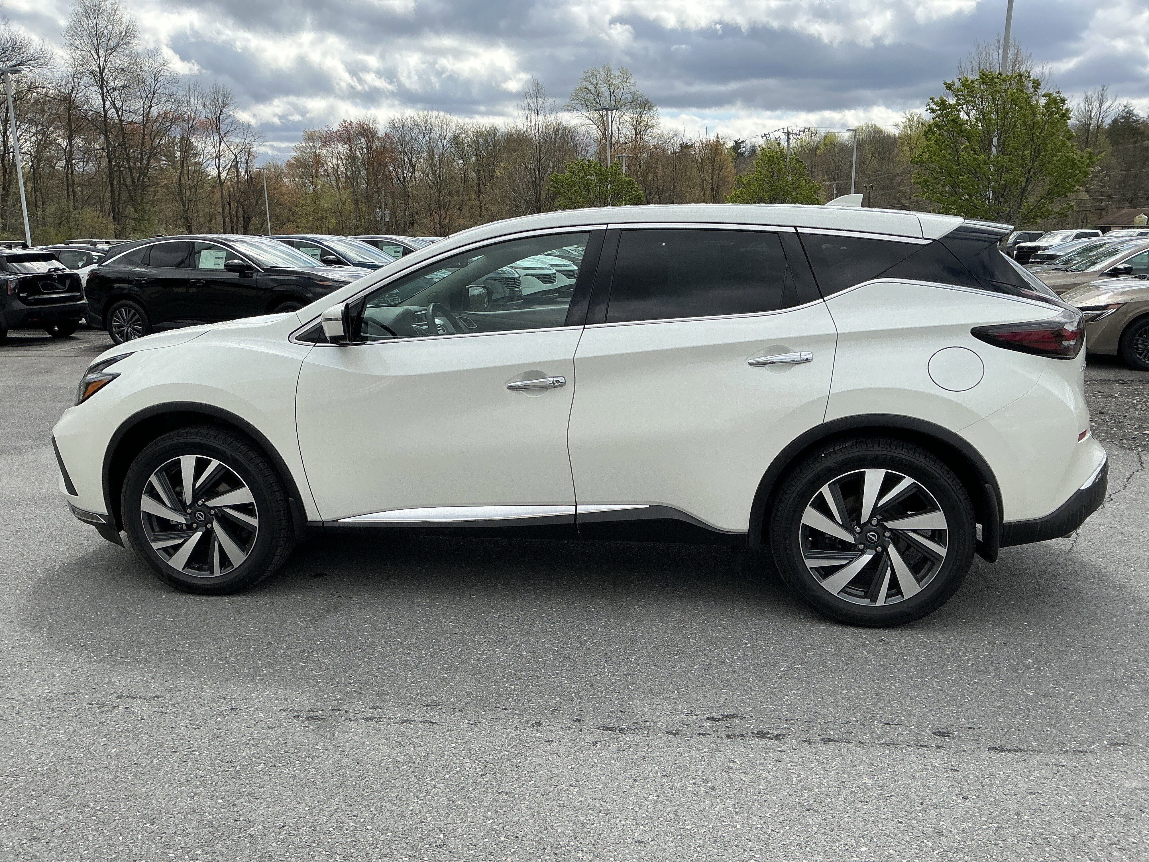 Used 2023 Nissan Murano SL w/ SL Moonroof Package image 6