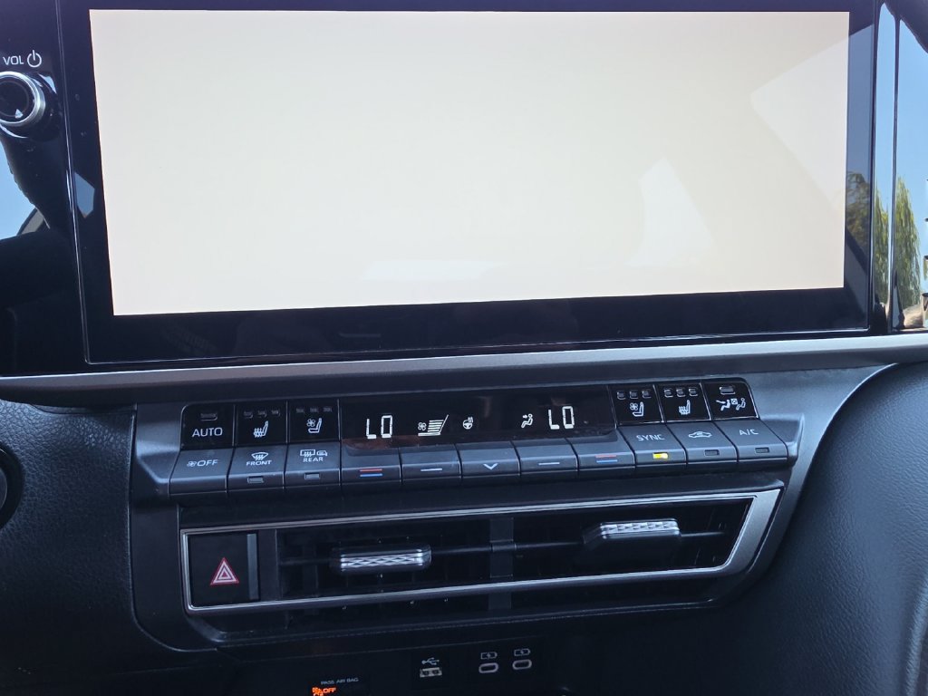 Used 2025 Toyota Camry XSE w/ Premium Package FWD image 20