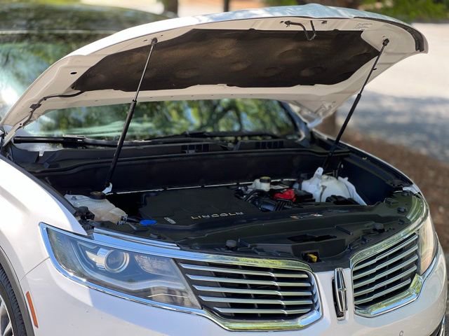 Used 2016 Lincoln MKX Reserve w/ Technology Package FWD image 41