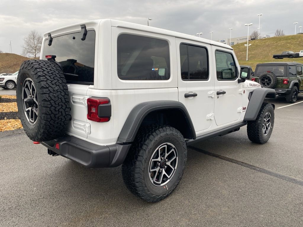 New 2026 Jeep Wrangler Unlimited Rubicon w/ Technology Group image 3