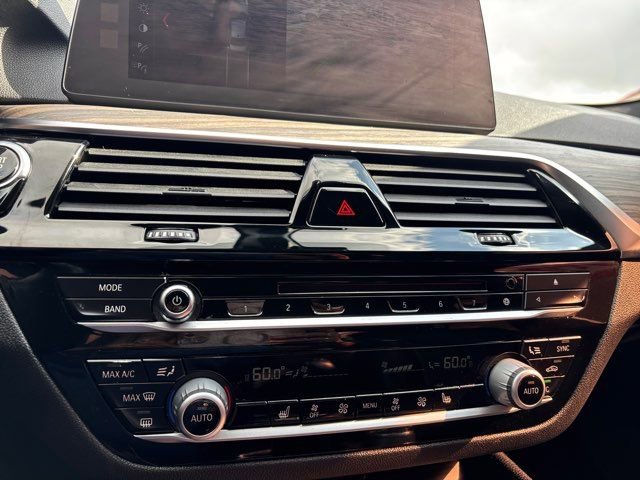 Used 2017 BMW 540i image 31