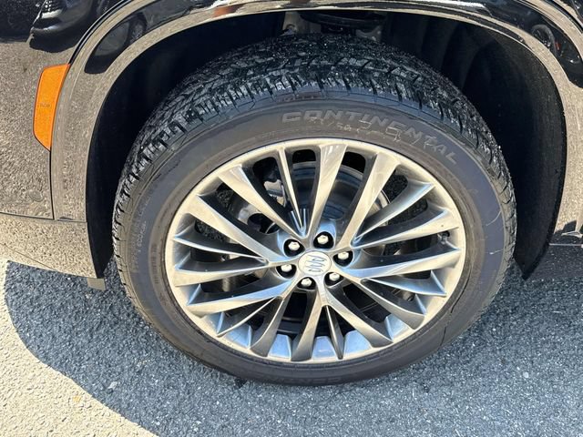 New 2026 Buick Enclave Avenir w/ Super Cruise Package FWD image 7
