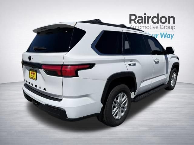 Used 2024 Toyota Sequoia SR5 w/ SR5 Premium Package AWD/4WD image 7