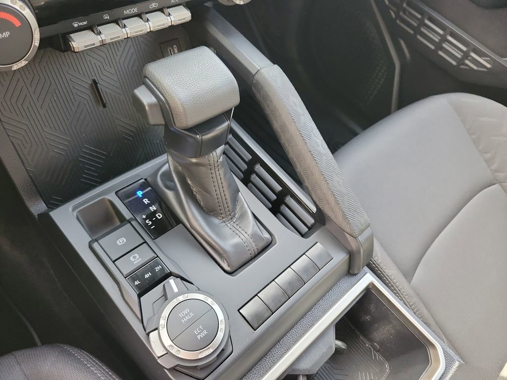 New 2025 Toyota Tacoma SR5 image 18