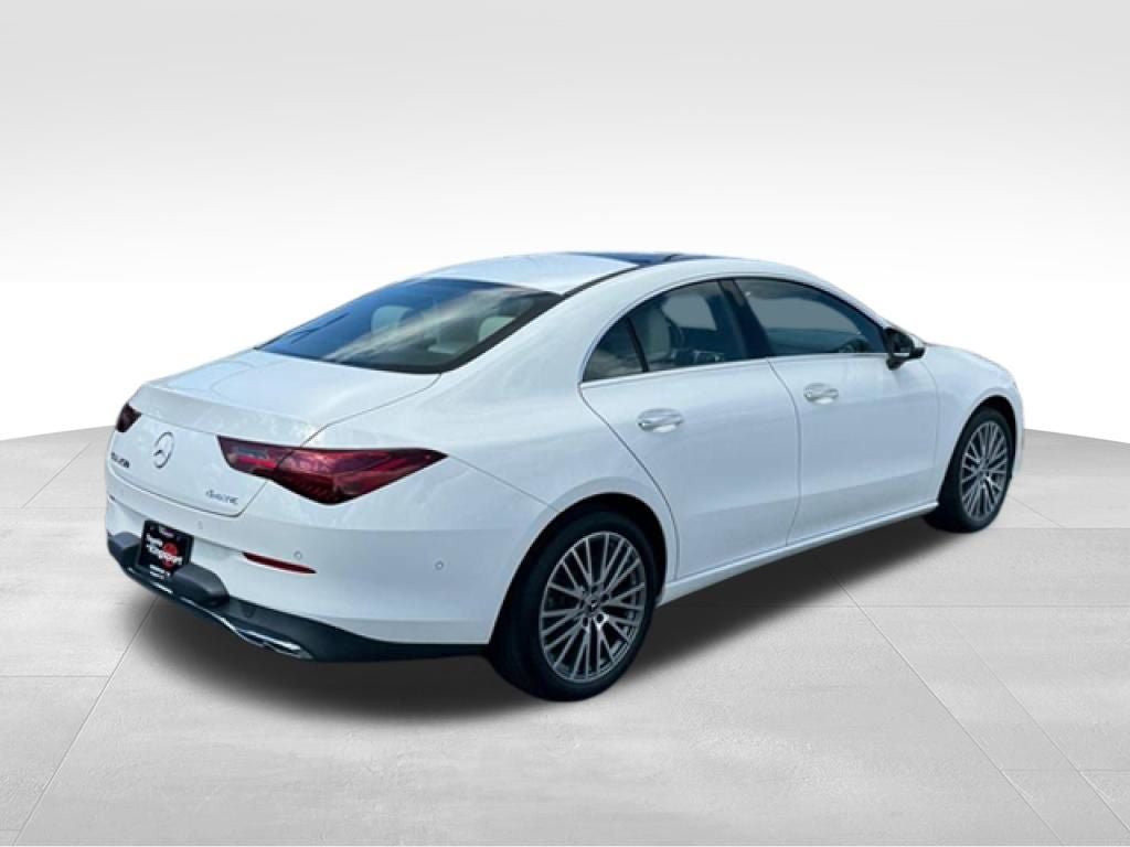 Used 2024 Mercedes-Benz CLA 250 4MATIC image 7