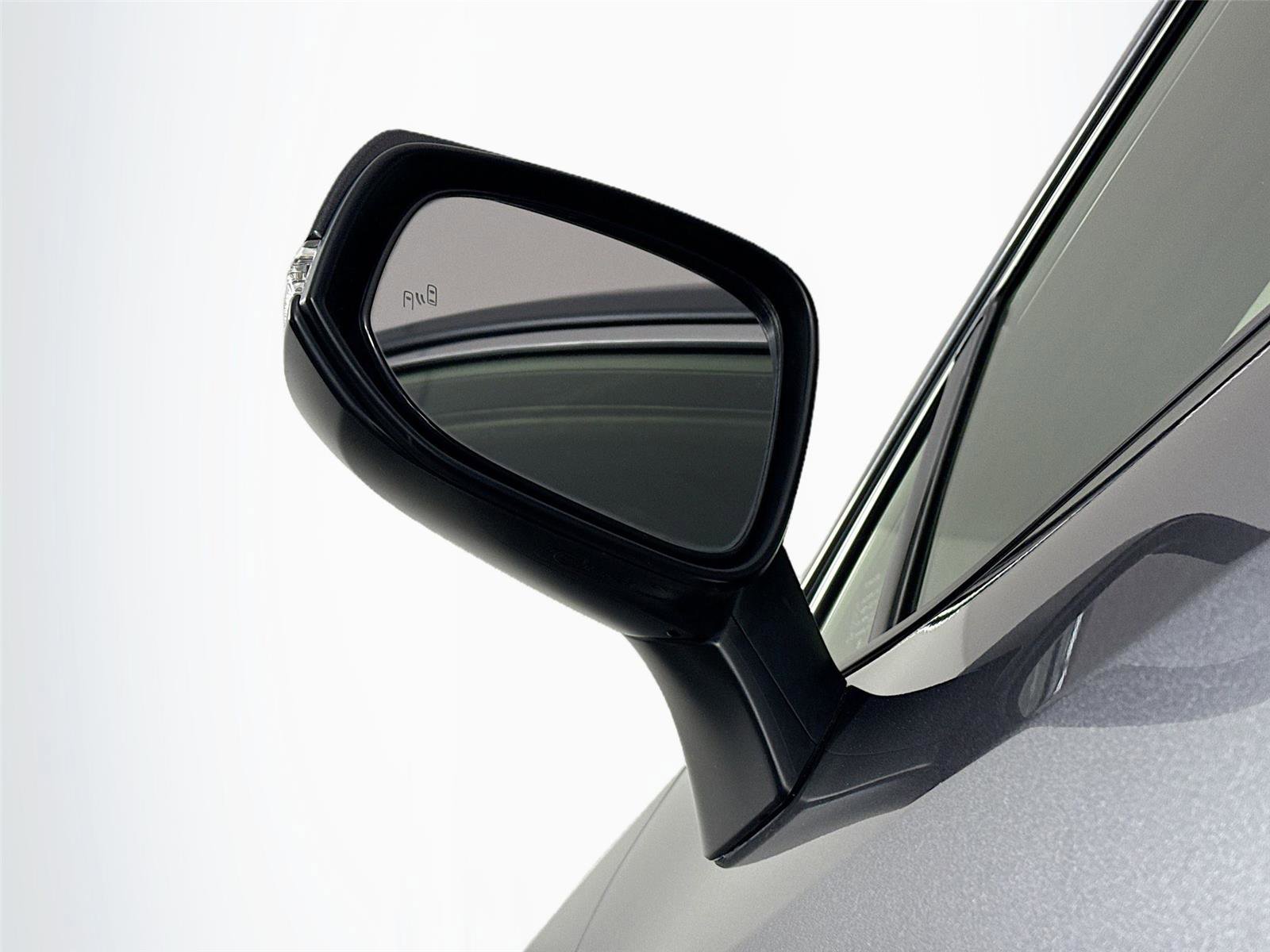 Certified 2022 Toyota RAV4 SE image 5