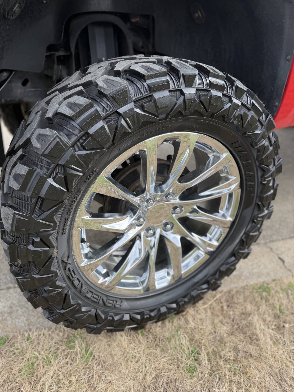 Used 2014 Chevrolet Tahoe 4WD w/ Skid Plate Package image 31