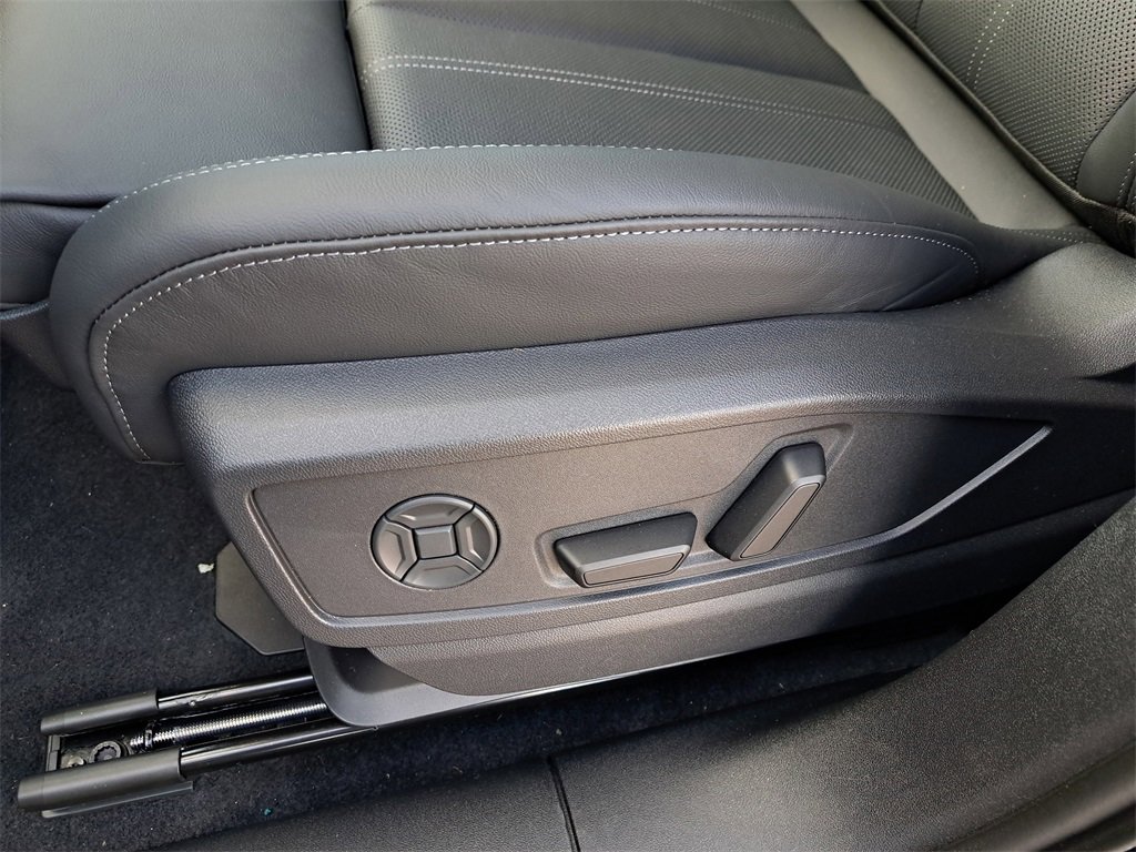 New 2025 Audi Q5 Premium Plus image 19