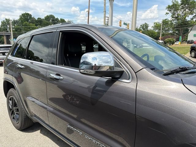 Used 2021 Jeep Grand Cherokee Limited w/ Trailer Tow Group IV AWD/4WD image 9