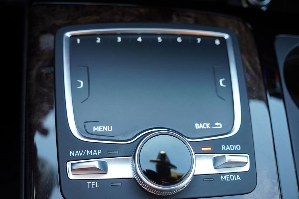 Used 2019 Audi Q7 3.0T Prestige w/ Prestige Package image 34