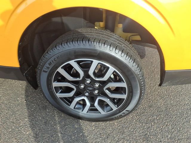 Used 2023 Ford Maverick Lariat w/ Lariat Luxury Package image 8