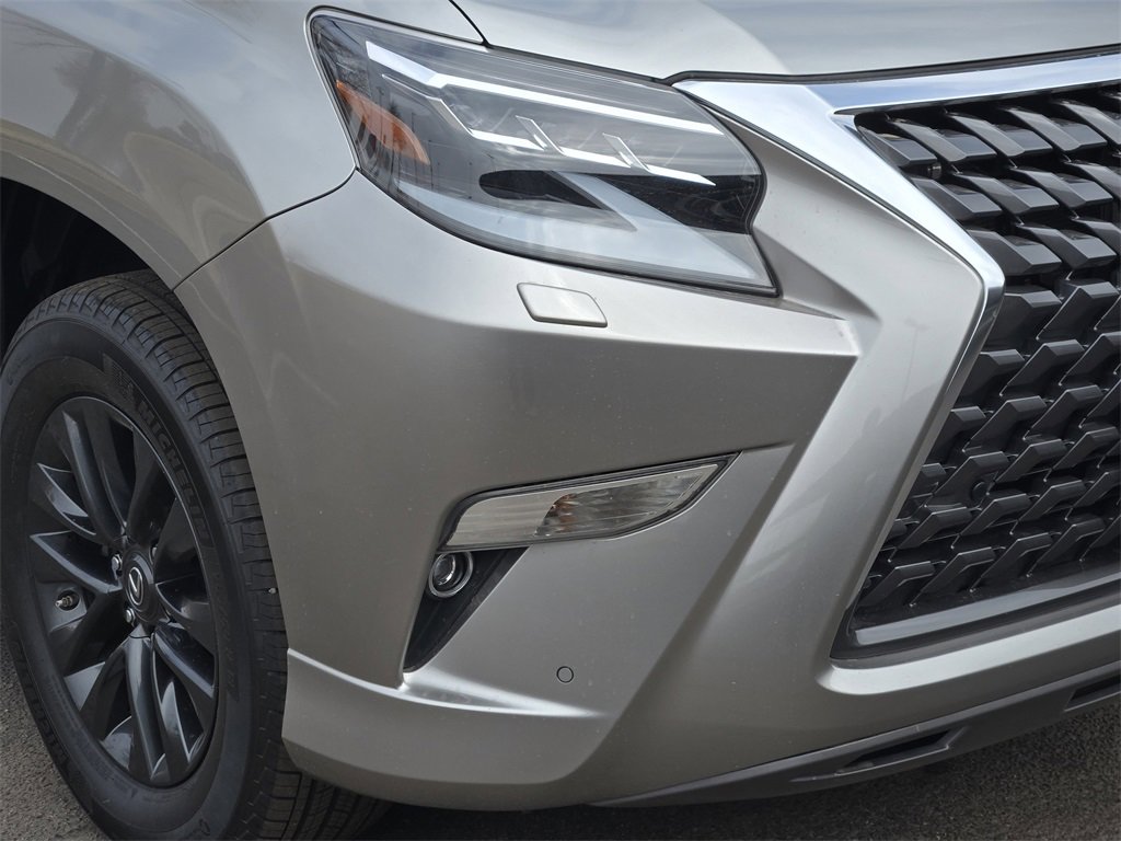 Used 2023 Lexus GX 460 Premium w/ Premium Package image 9