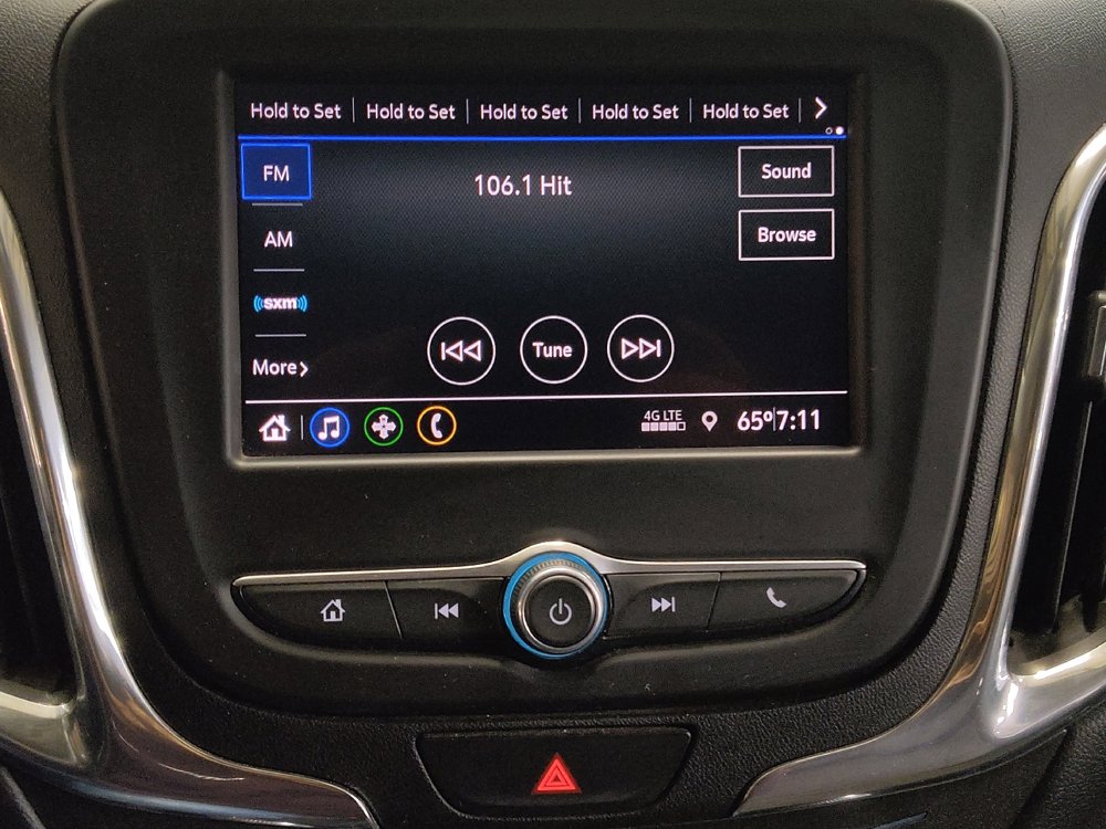 Used 2021 Chevrolet Equinox LT image 25