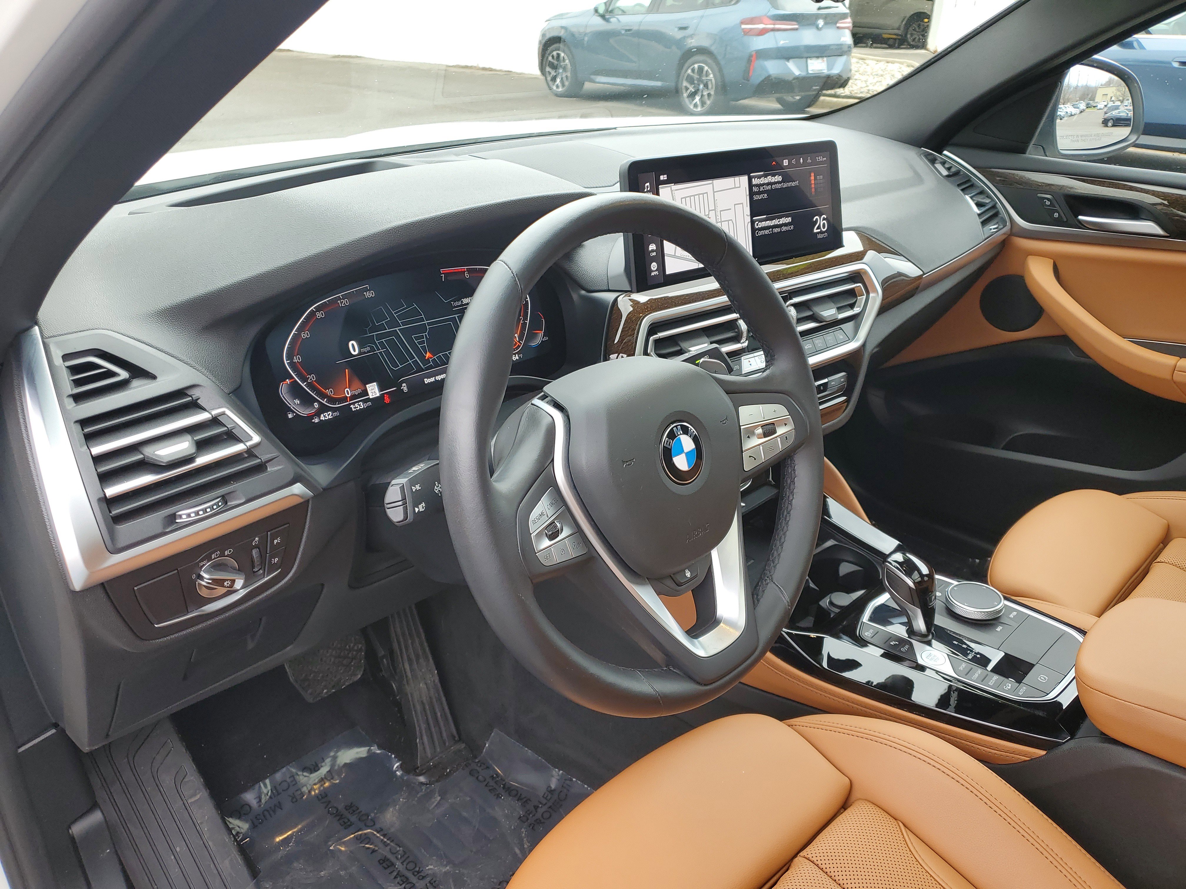 Certified 2023 BMW X4 xDrive30i w/ Premium Package image 10