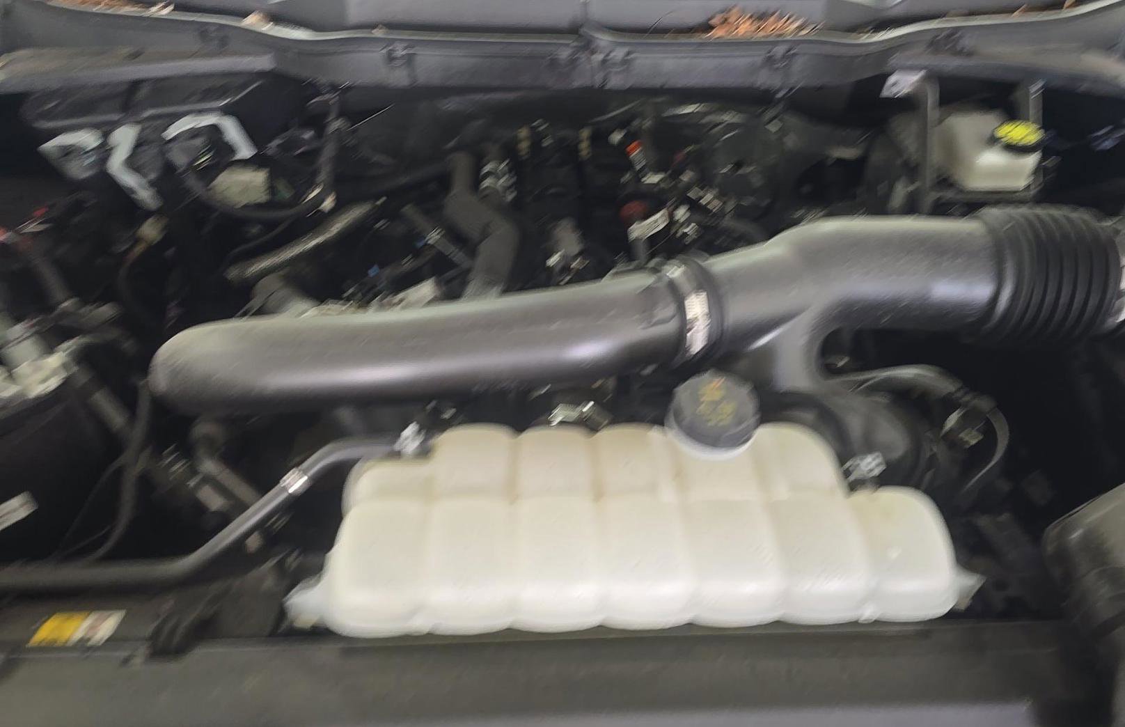 Used 2025 Ford F150 Lariat AWD/4WD image 16