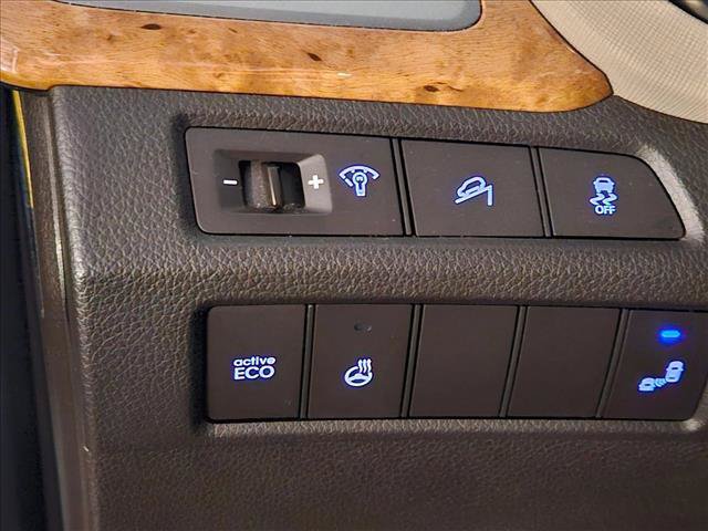 Used 2014 Hyundai Santa Fe Sport w/ Technology Package 04 FWD image 8