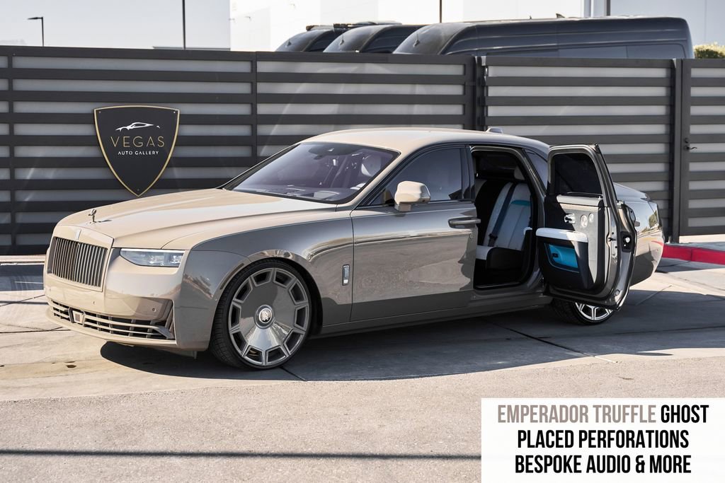 Used 2025 Rolls-Royce Ghost AWD/4WD image 1