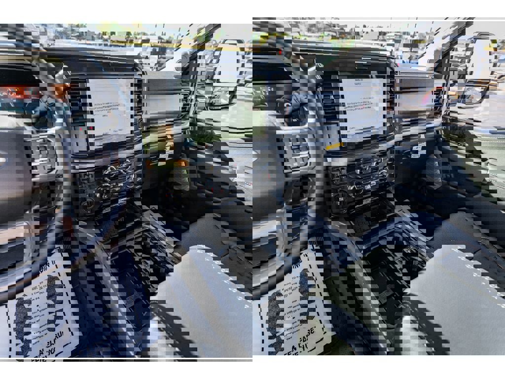 New 2026 Ford F250 Lariat image 15