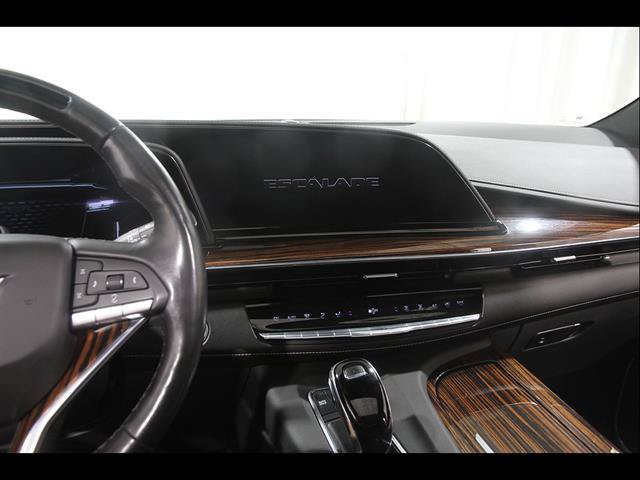 Certified 2022 Cadillac Escalade Premium Luxury AWD/4WD image 10